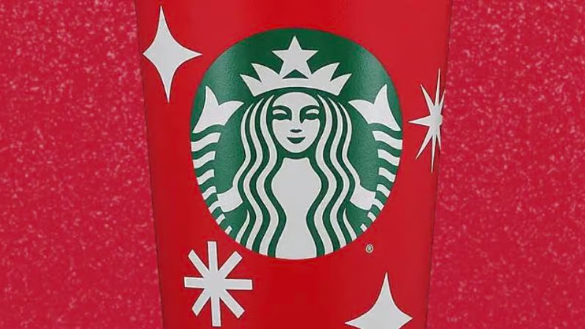 is starbucks open on christmas